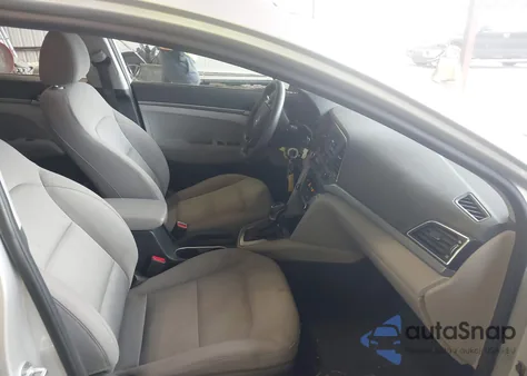 2018 Hyundai Elantra Se из США, поврежденный, VIN 5NPD74LF3JH275550